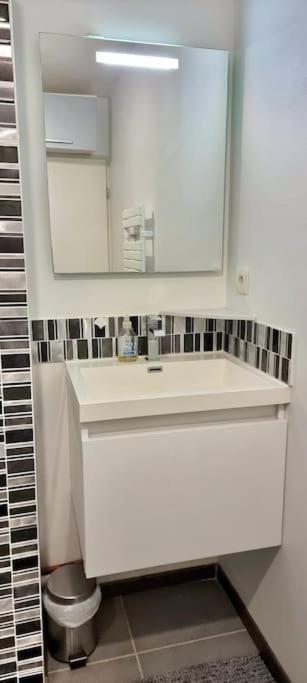 T2 Pool & Terrasse - Parking - Metro - Wifi Apartment Toulouse Luaran gambar