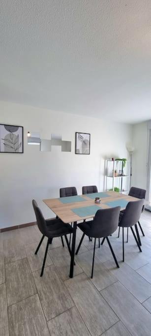 T2 Pool & Terrasse - Parking - Metro - Wifi Apartment Toulouse Luaran gambar